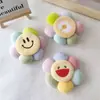 Tela relleno de algodón cara sonriente girasol broche accesorios caricatura linda muñeca flor bolsa tocado accesorios
