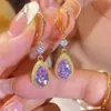 Brincos de Cristal Roxo Durian da Moda Versáteis, Elegantes e Requintados para Mulheres com Senso de Design Único, Acessórios de Orelha de Gota d'Água de Nicho