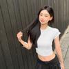 Blusa de Manga Curta 100% Algodão Estilo Americano para Mulheres, Novo Modelo de Verão para Figuras Petites, Blusa Cropped Justa de Cintura Alta Estilo Spicy Girl, Blusa de Manga Curta Feminina