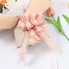 Frete grátis 30# gaze de neve média simples elegante flor de bola tridimensional embalagem de presente de Natal flor de mão estendida Macaron