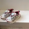 Colección de otoño: tenis infantiles con perillas, para edades 3-6-12, zapatillas deportivas para niñas, ligeros y de suela suave, zapatos para niños, 2026