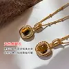 Accesorios de Collar de Cuentas de Ojo de Tigre Natural para Mujeres Cadena para Suéter de Capas Cadena de Lujo Ligero Nicho Sensación de Gama Alta Colgante Collar Gargantilla Adornos