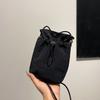Bolso para teléfono móvil de estilo minimalista para mujer, estilo japonés y coreano, ligero, de lona con cordón, pequeño bolso bandolera para hombro y monedero que combina con todo.