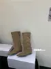 Primeiro Encontro Ji Po Gen Camurça Bico Fino Barra de Calça Botas Longas Femininas 2026 Outono Inverno Novas Botas Femininas Fivela Retrô Meio