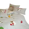 Bordado de toalla de dibujos animados de grado A, con un juego de cuatro piezas cepillado de algodón de fibra larga de Xinjiang 100s, perfecto para otoño e invierno, con un diseño amigable con la piel y cómodo, adecuado para ropa de cama infantil