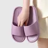 Zapatillas de viaje portátiles 2026 para mujer, zapatillas de casa para baño con tacto suave, populares zapatillas ligeras de baño para hombre