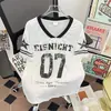 Camisetas de Manga Curta Bordadas com Renda em Retalhos da Moda para Homens e Mulheres Soltas de Secagem Rápida em Malha Respirável com Decote V Tops para Treinamento Esportivo