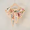 Chal Estilo Pintura al Óleo con Colgante de Perla, Chal Pequeño para Hombros para Mujer, Cuello Falso Decorativo de Anacardo de Alta Gama, Chaleco para Habitación con Aire Acondicionado