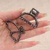 Celebridad de Internet Mini Pistola Aleación Negra Pinza de Agarre tamaño pequeño para Mujer Pasador Lateral Mariposa Hueca Pinza para el Cabello Geométrico Semi-redondo Accesorios para el Cabello