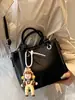 Bolso Pequeño de Aspecto Elevado, Moderno y Elegante para Mujer 2025 Nuevo Bolso Cruzado de Verano, Bolso de Mano Exquisito, Bolso Tipo Cubo