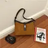 Bolsa Retro Fosca de Axila Feminina 2026 Nova Outono Nicho de Alto Padrão Luxo Leve Ombro Único Transversal Tendência Bolsa de Balde