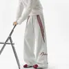Pantalones deportivos pesados estilo americano de tres rayas para hombre, pantalones casuales deportivos de primavera y otoño, pantalones elegantes holgados rectos de pierna ancha para hombre