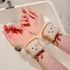Faixa de cabeça de pelúcia divertida e peculiar para mulheres, com design de desenho animado, textura fofa e estilo de coroa alta, perfeita para lavar o rosto e adicionar um toque de sofisticação aos seus acessórios de cabelo.