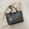 Bolsa Tote de Alta Qualidade Transfronteiriça para Mulheres 2026 Moda Retrô Versátil Casual Bolsa de Ombro Grande Capacidade Bolsa de Mão