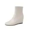 Botines de Moda Estilo Británico con Cuña de 7 cm 2026 Otoño/Invierno Nuevos Punta Redonda Planos Slip-on Que Aumentan la Altura Adelgazantes