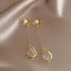 Pendientes de Clip para Mujeres Sin Orejas Perforadas, Pendientes de Lujo Ligero y de Gama Alta, Ganchos para Orejas Largos y con Borlas Indoloros, Accesorios de Oreja de Perla de Estilo Simple y Minimalista