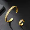 Moda Europea y Americana Transfronteriza Lujo Ligero Estilo Cartier Pulsera y Anillo Set Completo con Tornillo Diamante Circonita para Mujer, Pulsera Abierta de Pareja