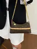 Bolsa de Axila com Monograma em Forma de Meia-Lua para Mulheres 2026 Nova Bolsa de Corrente Francesa com Acabamento de Luxo, Bolsa de Ombro Único Transversal, Estilo de Luxo Leve
