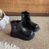 Botines Cortos para Niñas Botas de Moda tipo Martin 2026 Nuevos Botines de Piel Suave para Niños Otoño/Invierno Botas de Piel Elegantes para Niñas Grandes de Otoño