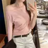 Camiseta Chic de Alta Qualidade Estilo Europeu, Ombro a Ombro, Manga Média para Mulheres, Top Único e Bonito de Manga Três Quartos para Mulheres, Verão 2025