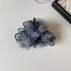 Pinza para el Cabello de Tiburón Mariposa 3D de Porcelana Azul y Blanca, Estilo Ultra-Hada, Pinza Dinámica y de Lujo Ligero para el Cabello, Pasador Nuevo de Alta Gama y de Moda para Mujeres
