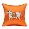 Almohadas Personalizadas Amazon Transfronterizas Cojines para Sofá Bordado Imitación Seda Lujo Ligero Hotel Mesita de Noche Lumbar