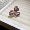 Anel Aberto Oval Popular Transfronteiriço Cravejado com Diamantes, Toque de Luxo Leve e de Alta Qualidade, Anel para Dedo Indicador, Anel Exquisito de Moda Retrô para Mulheres