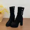 Botines Gruesos de Tacón Alto Estilo Británico Retro para Mujer, Nuevos Botines de Moda 2026 Primavera y Otoño, Gamuza Versátiles, Adelgazantes, que Aumentan la Altura