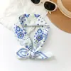 100% Algodón Diseño Coreano Cuadros Azules Cuadrado Pequeño Bufanda para Mujer Primavera Verano Versátil Combinación Camisa Decoración Bufanda Pequeña para Cuello Bufanda de Seda