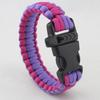 Equipo de montañismo y camping portátil multifuncional de cuerda de paracaídas de siete núcleos tejida Pedernal pulsera tejida en stock al por mayor
