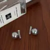 Pendientes de Viga de Equilibrio de Perlas Shijia Vintage Baoman para Mujer Corea del Sur Nicho Sencillos Versátiles Elegantes de Alta Gama