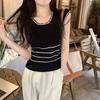 Camisola de punto a rayas blancas y negras para mujer, diseño de verano, nicho, ajustada, seda helada, prenda exterior, top corto de verano