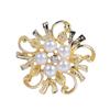 All-Match Pearl Flower Broche Feminino Design de Luxo Sense Niche Elegante Pin Suit Jacket Corpete