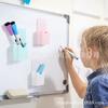 Em estoque caixa de armazenamento de canetas de quadro branco magnético infantil estilo Macaron ímã de geladeira recipiente de plástico para canetas para pendurar fabricantes atacado