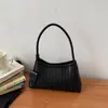 Bolsa de Ombro Casual Simples com Textura de Moda Personalizada para a Primavera de 2026 Bolsa de Axila Feminina com Design de Nicho