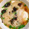 Compra un cubo, llévate un cuboFideos de Arroz Guoqiao de Yunnan Caja Completa Cubo para Dormitorio Fideos Instantáneos Venta al por Mayor Comida para Snack de Madrugada Envío Gratis Venta al por Mayor