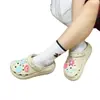 2026 Novo Modelo Tamancos com Botão de Urso Charms Decorativos para Sapatos Desmontáveis Feitos à Mão Versátil Acessórios para Sapatos