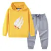 Nova coleção primavera e outono 2023 roupas infantis transfronteiriças conjunto de duas peças com moletom com capuz e calça infantil terno de algodão de manga longa para bebê