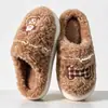 Chinelos de algodão quentes e com sola grossa para mulheres e homens para outono e inverno, com design antiderrapante, adequados para uso interno e disponíveis como conjunto para casal.