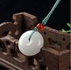 Fábrica de jade dorado al por mayor Xinjiang Jade blanco Jade dorado pan marca jade colgante suéter cadena transmisión en vivo piezas drenaje