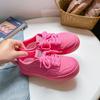 Beier Verão Novos Sapatos de Pão Vermelho Rosa 2024 Nicho Board Shoes Design Feminino Sola Grossa Esportes Casuais Sapatos da Moda