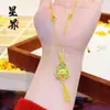 Xiaohongshu Douyin Transmisión en Vivo Más Vendido Rompehielos Ladrillo de Oro Calabaza Mariposa Collar Alta Retención de Color Collar Brújula Venta al por Mayor