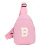 Nova Bolsa Infantil Estilosa 2026 com 26 Letras em Inglês, Bolsa de Peito Cor Sólida para Meninos e Meninas, Mini Bolsa de Armazenamento Leve para Bebê