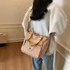 Bolso Grande Casual para Mujer 2026 Nuevo Bolso de Tela de Moda Bolso de Hombro Bolso Tote de Gran Capacidad para la Clase y el Trayecto Diario Bolso Cruzado