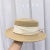 Chapéu Raso de Palha com Tela Retro Francês para Mulheres, Chapéu de Palha Elegante de Verão, Chapéu de Praia com Proteção Solar para Férias na Praia