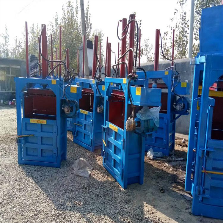 立式液压打包机 (3)