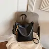 Nova Bolsa Balde Shuai Mijia Grande Capacidade para o Dia a Dia Simples Casual Feminina Leve Luxo Estilo Coreano ins Bolsa de Ombro Único Transversal