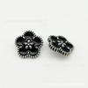 Botón de flor de metal para suéter de mujer, abrigo de punto, botón decorativo, estilo Chanel, hebilla cosida a mano que combina con todo.