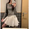 Saia Tutu Branca de Corte em A para Mulheres, Redutora de Idade, Cintura Alta, Design Emagrecedor, Saia Curta Irregular