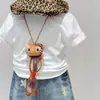 Conjunto de Verano para Niñas 2026 Estilo Coreano Dibujos Animados de Gato Infantiles Camiseta de Manga Corta Shorts de Mezclilla con Estrellas Conjunto de Dos Piezas Moderno